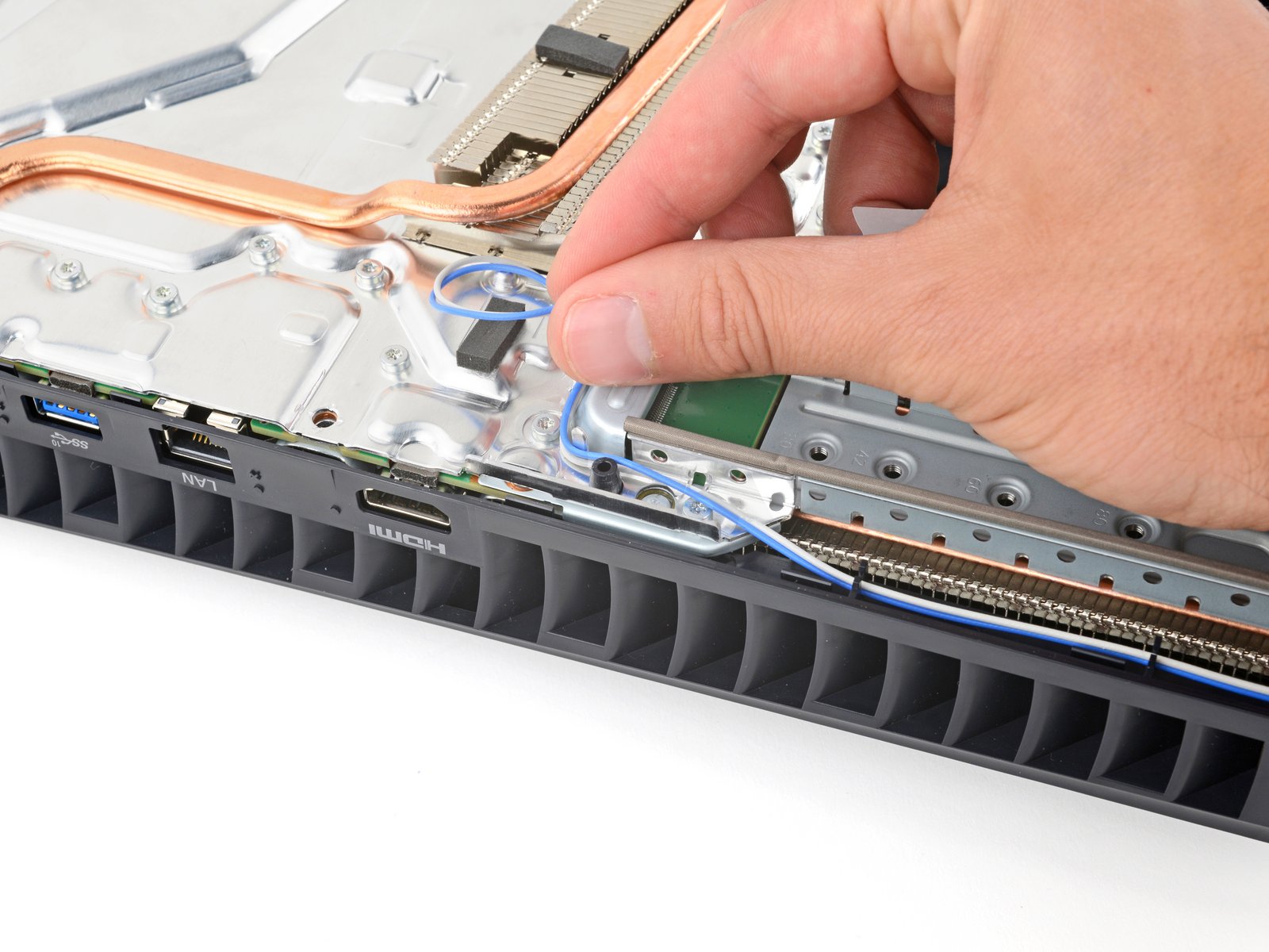 Riparazione porta HDMI PS5 – sostituzione del connettore HDMI su PlayStation 5